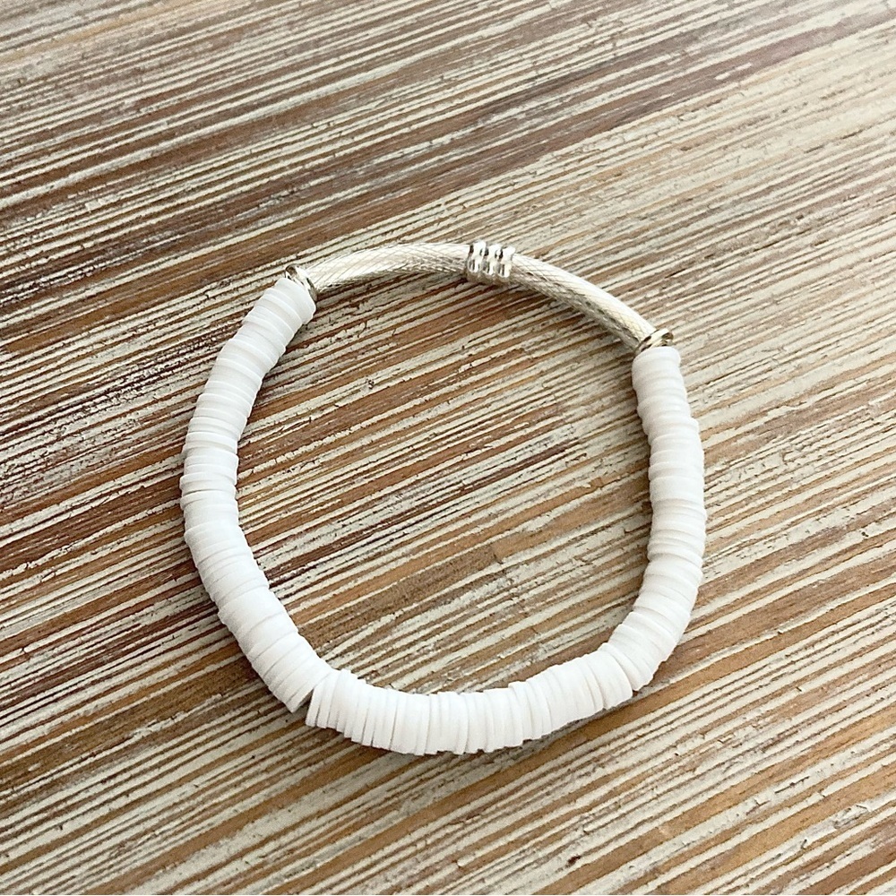Moonlit Edge Bracelet - Picture 5 of 6